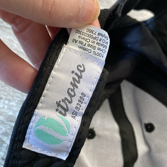 Gorillas 🦍 Grocery Delivery Baseball Cap Unisex - Picture 4 of 6